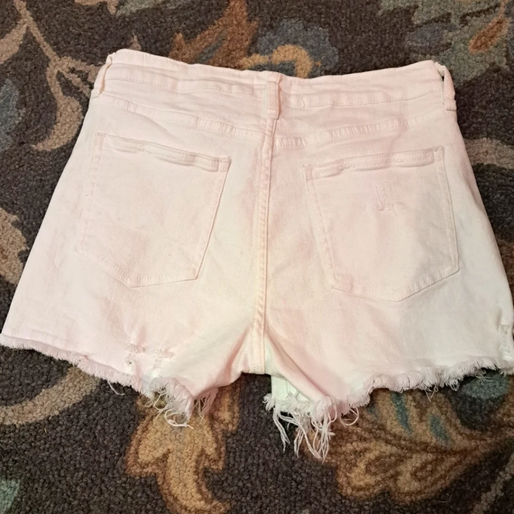 I&M shorts  size L - Picture 2 of 3